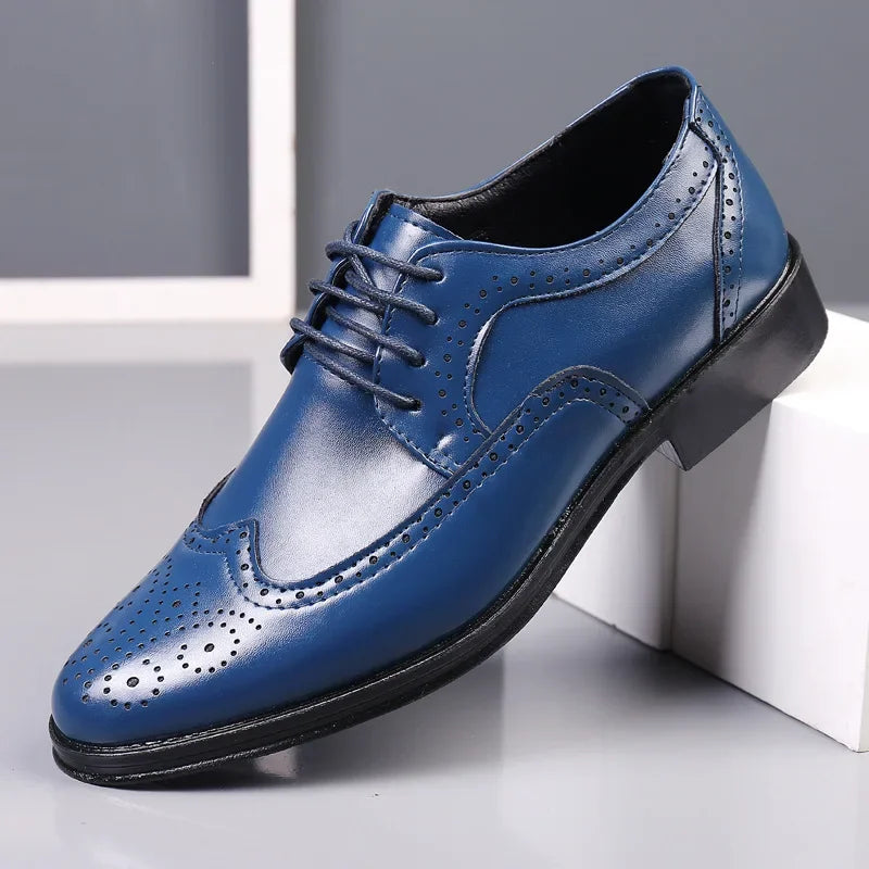 Men Leather Shoes British Style Classic Business Formal Shoes Plus Size 47 Hollow Brogue Dress Shoes Zapatos Hombre Men Oxfords