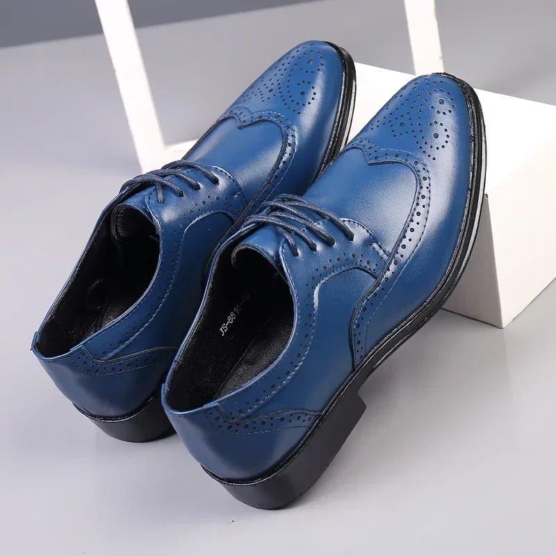 Men Leather Shoes British Style Classic Business Formal Shoes Plus Size 47 Hollow Brogue Dress Shoes Zapatos Hombre Men Oxfords