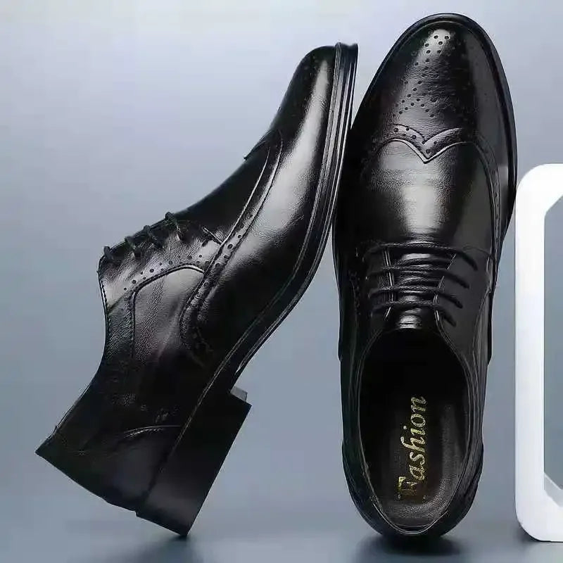 Men Leather Shoes British Style Classic Business Formal Shoes Plus Size 47 Hollow Brogue Dress Shoes Zapatos Hombre Men Oxfords