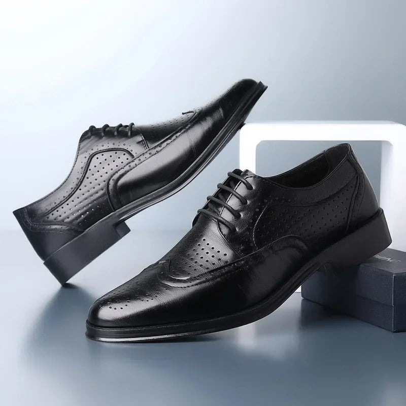 Men Leather Shoes British Style Classic Business Formal Shoes Plus Size 47 Hollow Brogue Dress Shoes Zapatos Hombre Men Oxfords