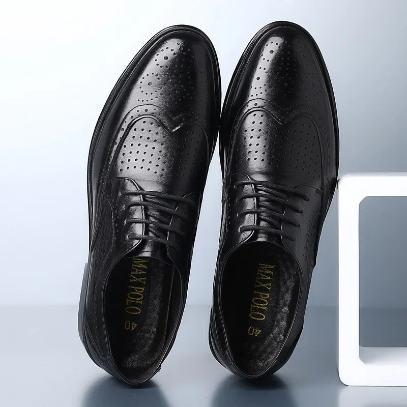 Men Leather Shoes British Style Classic Business Formal Shoes Plus Size 47 Hollow Brogue Dress Shoes Zapatos Hombre Men Oxfords