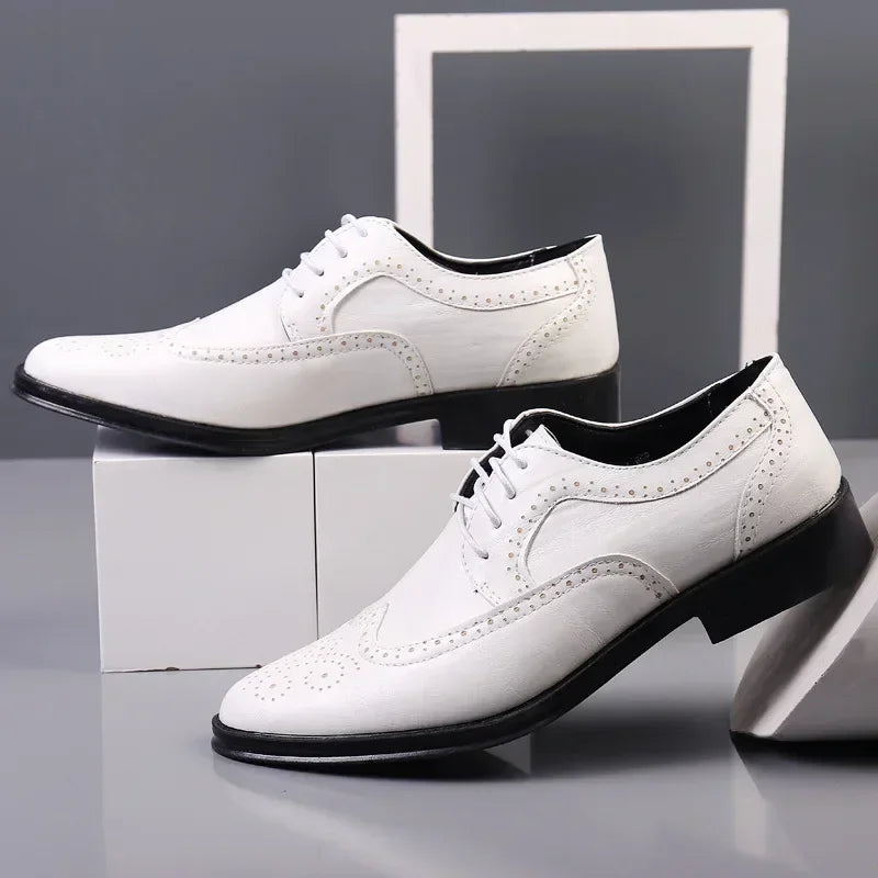 Men Leather Shoes British Style Classic Business Formal Shoes Plus Size 47 Hollow Brogue Dress Shoes Zapatos Hombre Men Oxfords