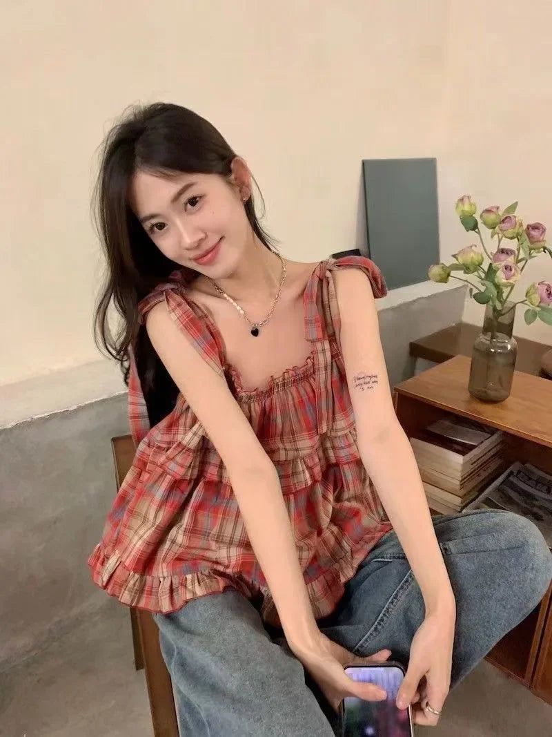 Hot Summer Gyaru Lace-Up Tank Top