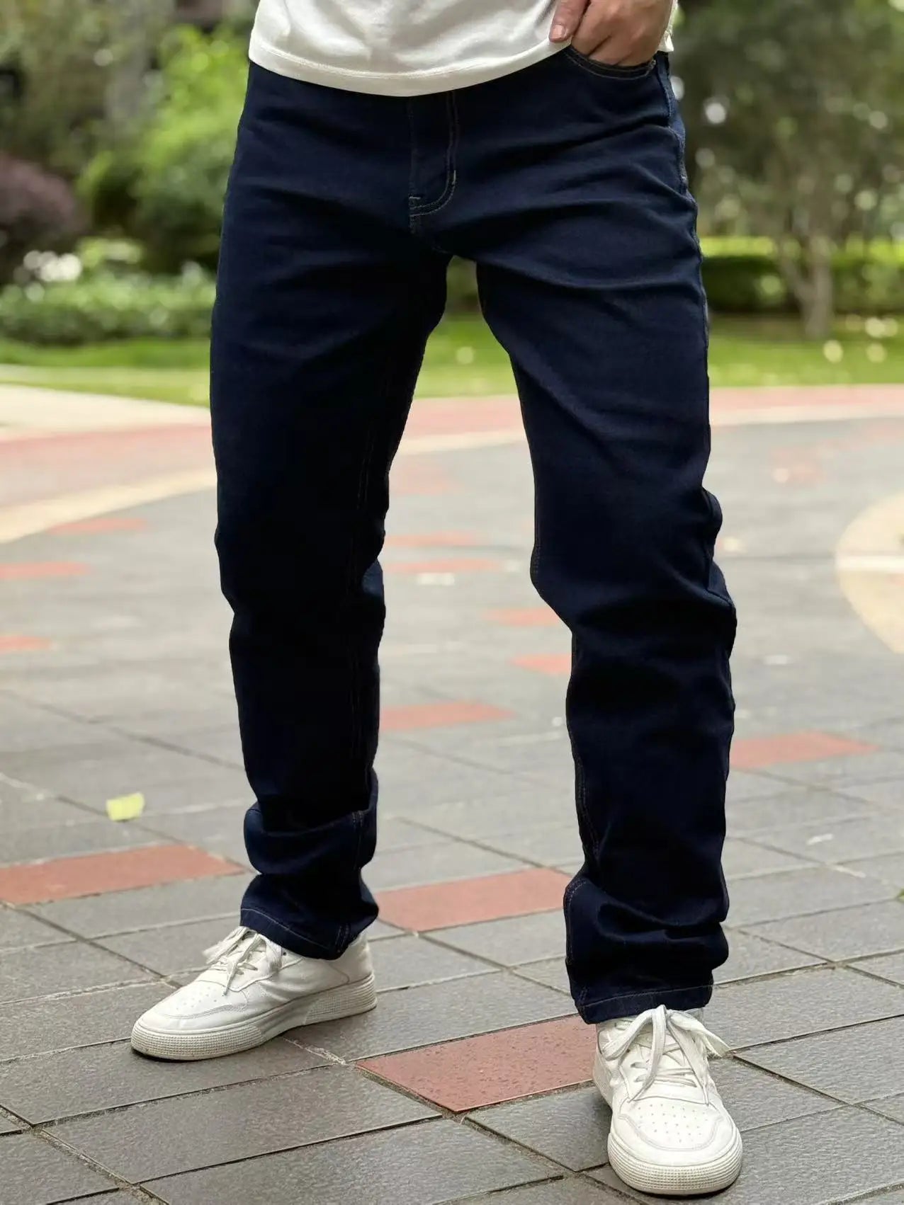 Classic Men's Jeans Breathable and Comfortable Suitable for Both Outdoor Commuting and Daily Wearing Straight and A line Fit