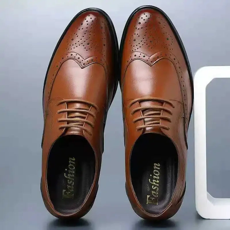 Men Leather Shoes British Style Classic Business Formal Shoes Plus Size 47 Hollow Brogue Dress Shoes Zapatos Hombre Men Oxfords