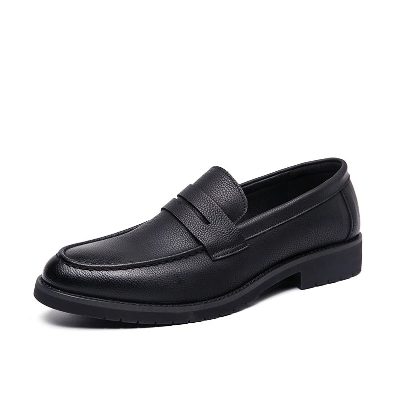 New soft leather breathable leather shoes men Europe station casual British style youth loafers with business bean shoes