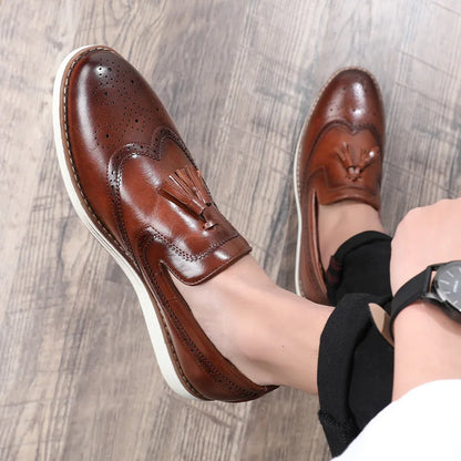 Luxury Leather Shoes New fashion Cowhide Pointed Toe British Business Formal Men's Leather Shoes Wedding Shoes Office Shoes