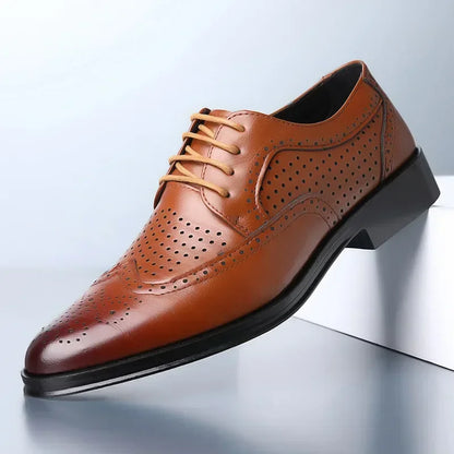 Men Leather Shoes British Style Classic Business Formal Shoes Plus Size 47 Hollow Brogue Dress Shoes Zapatos Hombre Men Oxfords
