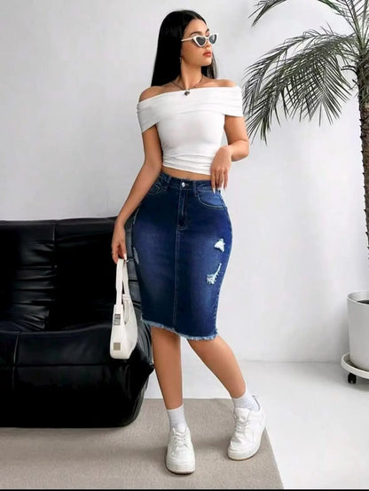 Ladies High-Waist Stretchy Denim Skirt with Ripped Frayed Hem Knee-Length One-Step Skirt for Women