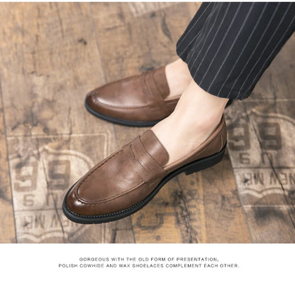 New soft leather breathable leather shoes men Europe station casual British style youth loafers with business bean shoes