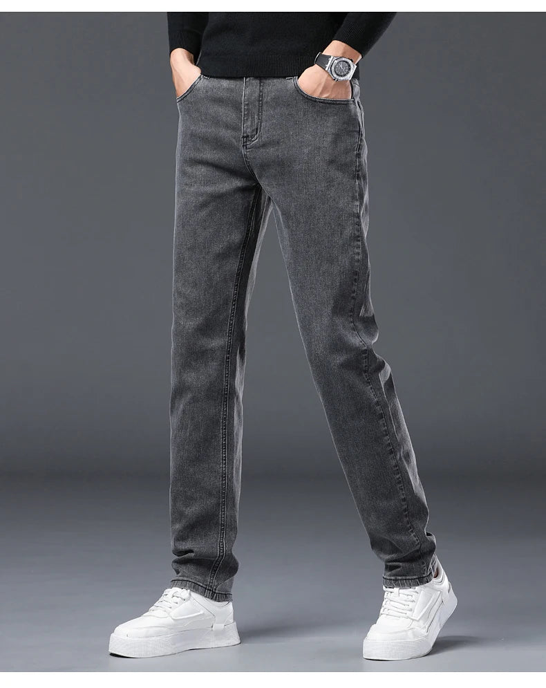 Men's Straight-Leg Stretch Jeans