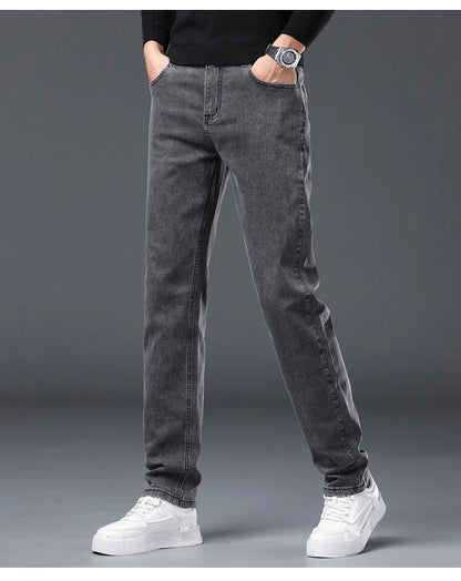 Men's Straight-Leg Stretch Jeans