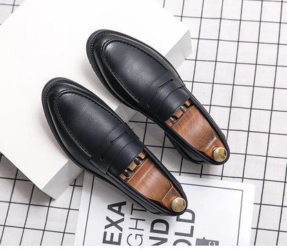 New soft leather breathable leather shoes men Europe station casual British style youth loafers with business bean shoes