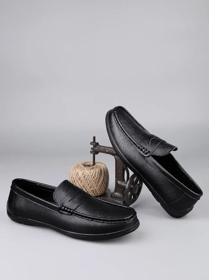 Genuine Leather Men Casual Shoes Luxury Brand Formal Dress Shoes Breathable Mens Loafers Slip on Male Boat Shoes Size 38-47