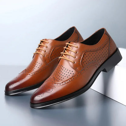 Men Leather Shoes British Style Classic Business Formal Shoes Plus Size 47 Hollow Brogue Dress Shoes Zapatos Hombre Men Oxfords