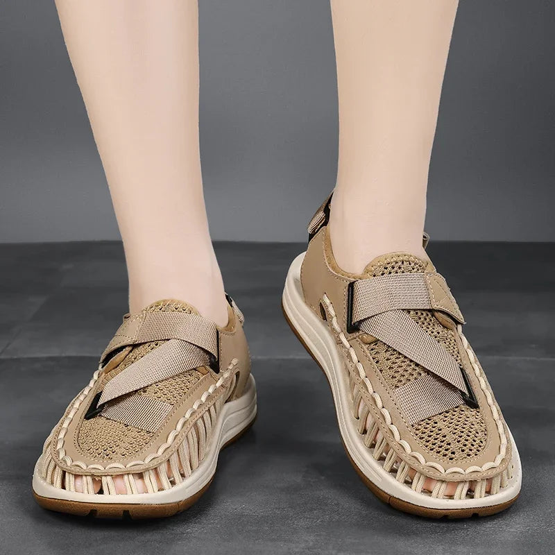 Summer Men Sandals Women Slippers Weaving Design Beach Sandals Breathable Casual Flat Sandals Outdoor Couples Sandals Size 46