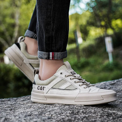 New Arrived Men Board Shoes All Season Anti Slip Wear-resistant Outdoor Off-road Hiking Shoes Luxury Classic Retro Men Sneakers