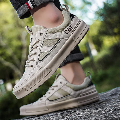 New Arrived Men Board Shoes All Season Anti Slip Wear-resistant Outdoor Off-road Hiking Shoes Luxury Classic Retro Men Sneakers