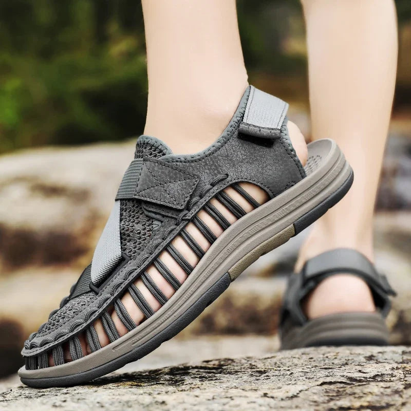 Summer Men Sandals Women Slippers Weaving Design Beach Sandals Breathable Casual Flat Sandals Outdoor Couples Sandals Size 46